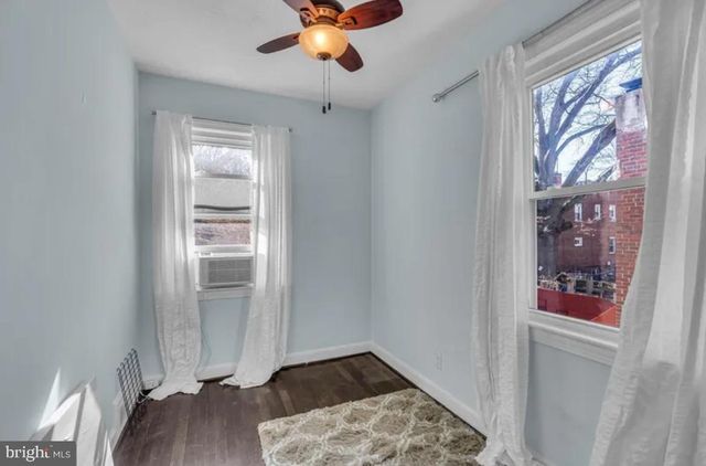 4011 BLAINE ST NE, Washington, DC 20019