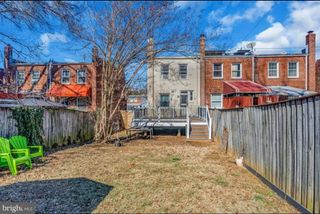 4011 BLAINE ST NE, Washington, DC 20019