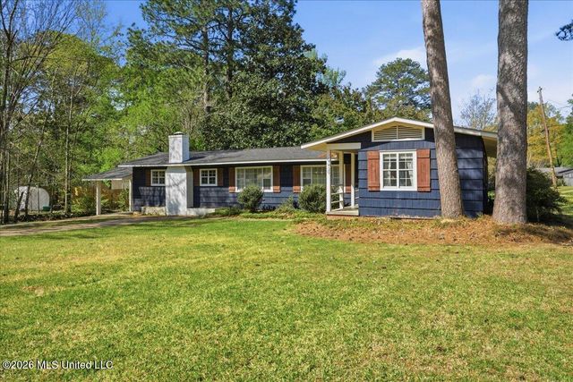 4429 Forest Park Drive, Jackson, MS 39211