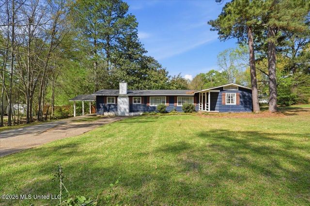 4429 Forest Park Drive, Jackson, MS 39211