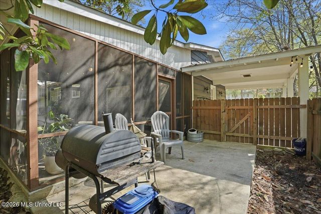 4429 Forest Park Drive, Jackson, MS 39211