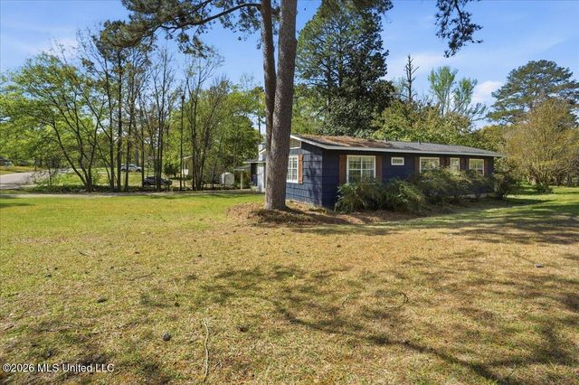 4429 Forest Park Drive, Jackson, MS 39211