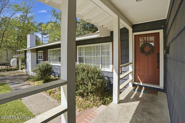 4429 Forest Park Drive, Jackson, MS 39211