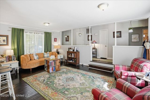 4429 Forest Park Drive, Jackson, MS 39211