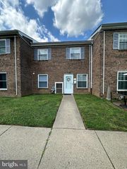 12135 ACADEMY RD #18, Philadelphia, PA 19154