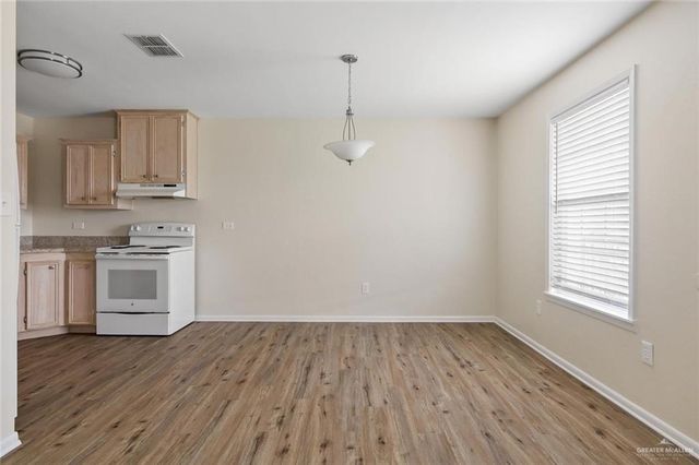 1105 W Stubbs Street C, Edinburg, TX 78539