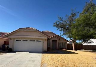 5607 Linden Court, Palmdale, CA 93552