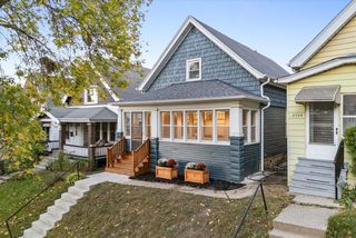 2730 S Lenox STREET, Milwaukee, WI 53207