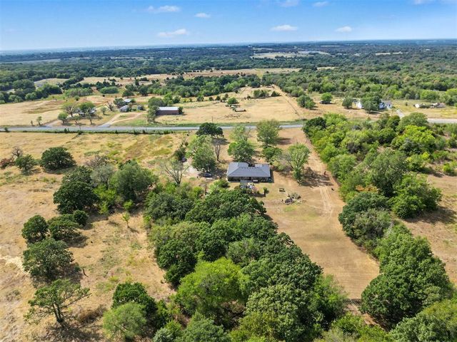 106800 S 3450 Road, Meeker, OK 74855