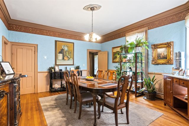 8195 5th Street, Onekama, MI 49675