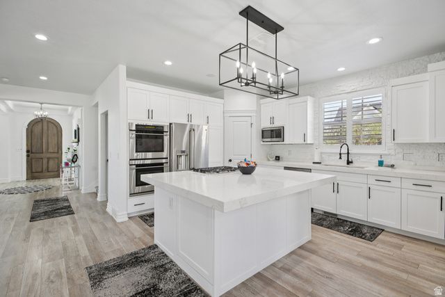 11347 S KESTREL RISE RD, South Jordan, UT 84009