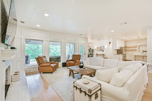 11 Haverford Lane, Friendswood, TX 77546