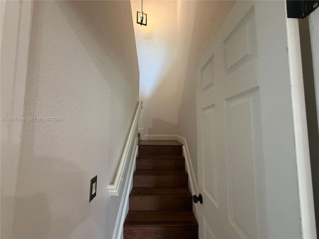 1816 Aspen Ln, Weston, FL 33327