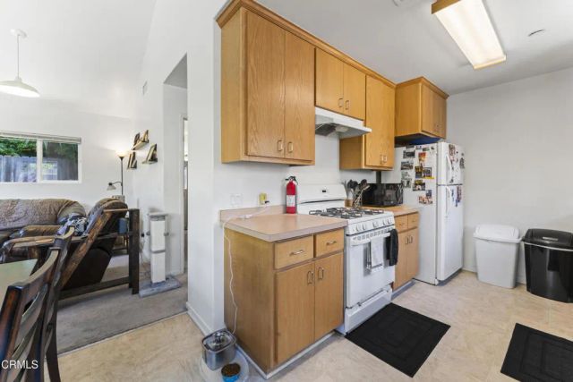 130 Virginia Drive, Ventura, CA 93003