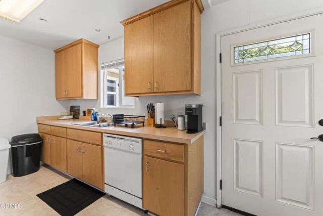 130 Virginia Drive, Ventura, CA 93003