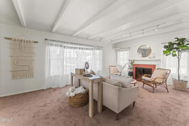 130 Virginia Drive, Ventura, CA 93003