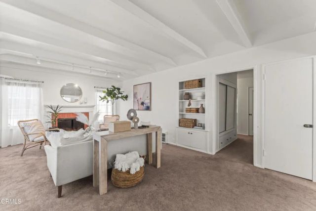 130 Virginia Drive, Ventura, CA 93003