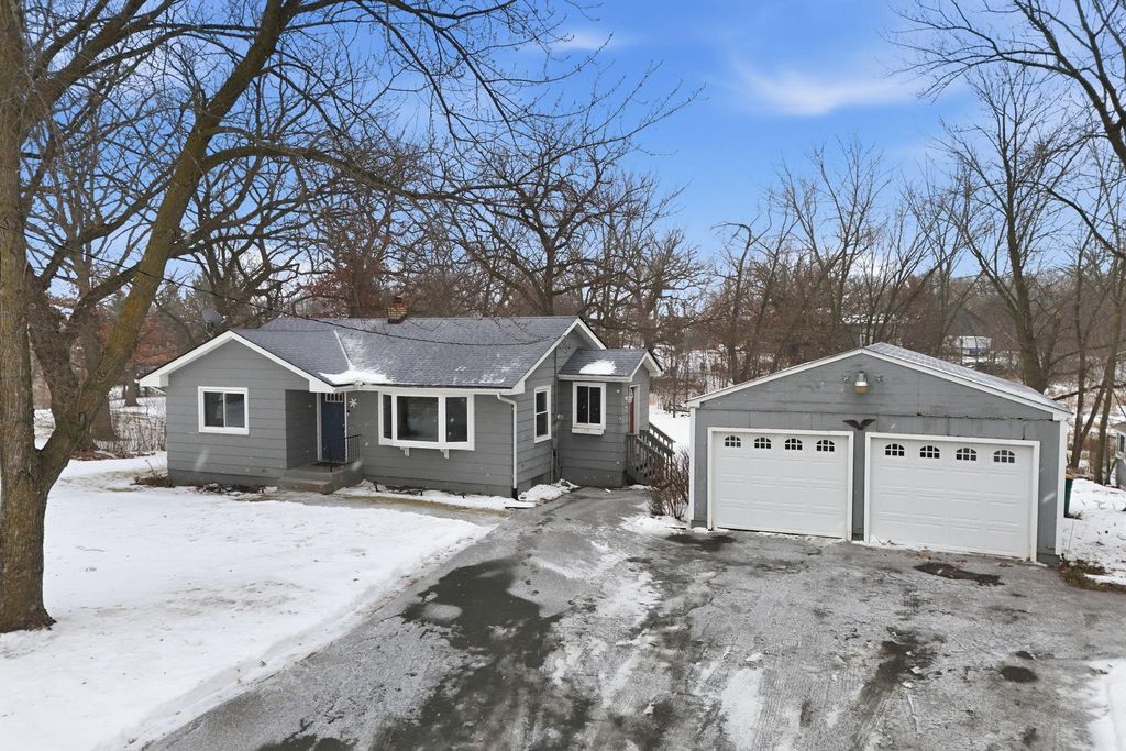 3901 230th Street E, Prior Lake, MN 55372 — photo 2