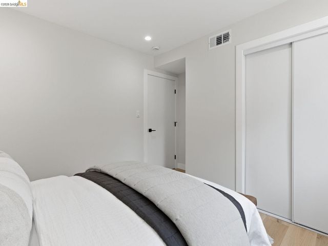 857 Balra Dr, El Cerrito, CA 94530