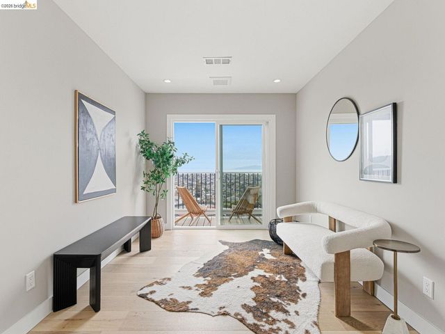 857 Balra Dr, El Cerrito, CA 94530