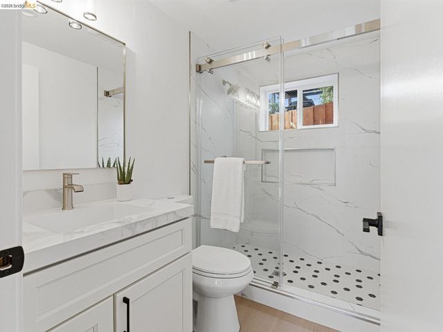 857 Balra Dr, El Cerrito, CA 94530