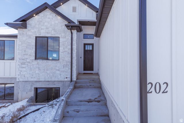 202 N OH HENRY ST, Santaquin, UT 84655