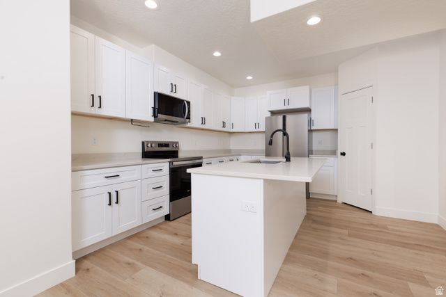 202 N OH HENRY ST, Santaquin, UT 84655