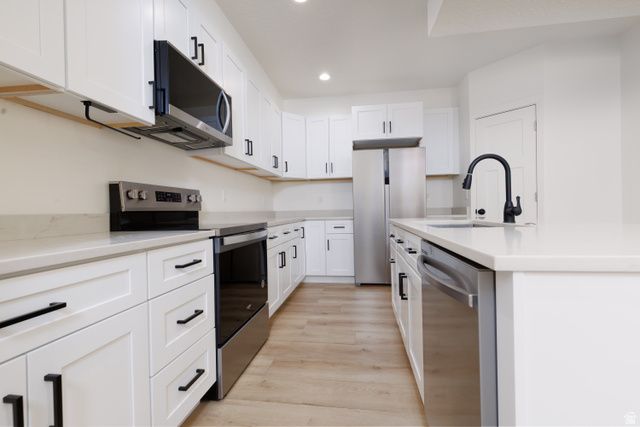 202 N OH HENRY ST, Santaquin, UT 84655