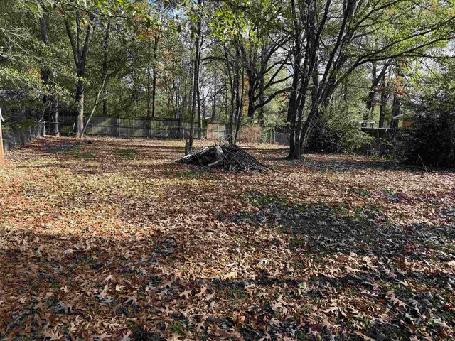 2315 Oakwood Road, Pine Bluff, AR 71603