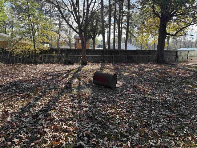 2315 Oakwood Road, Pine Bluff, AR 71603