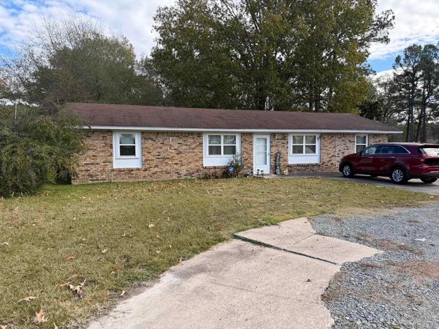 2315 Oakwood Road, Pine Bluff, AR 71603