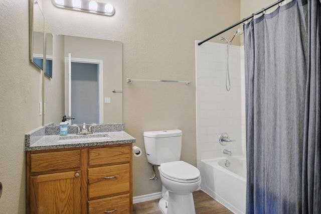 1221 Faber DR, Pflugerville, TX 78660