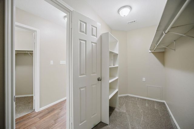1221 Faber DR, Pflugerville, TX 78660
