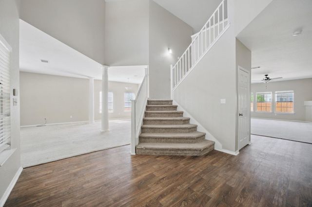 1221 Faber DR, Pflugerville, TX 78660