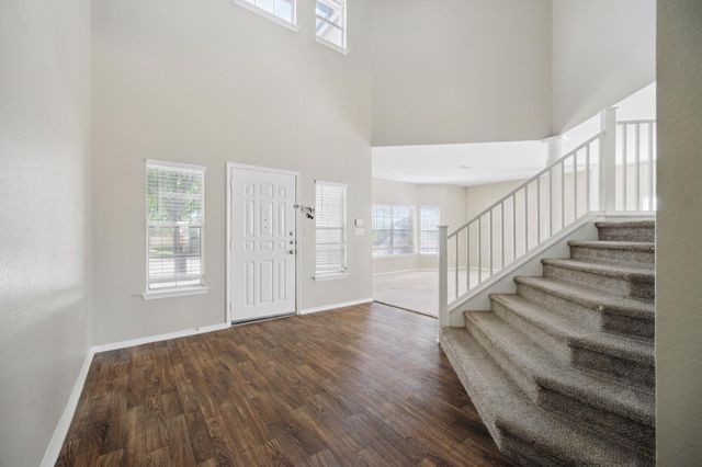 1221 Faber DR, Pflugerville, TX 78660