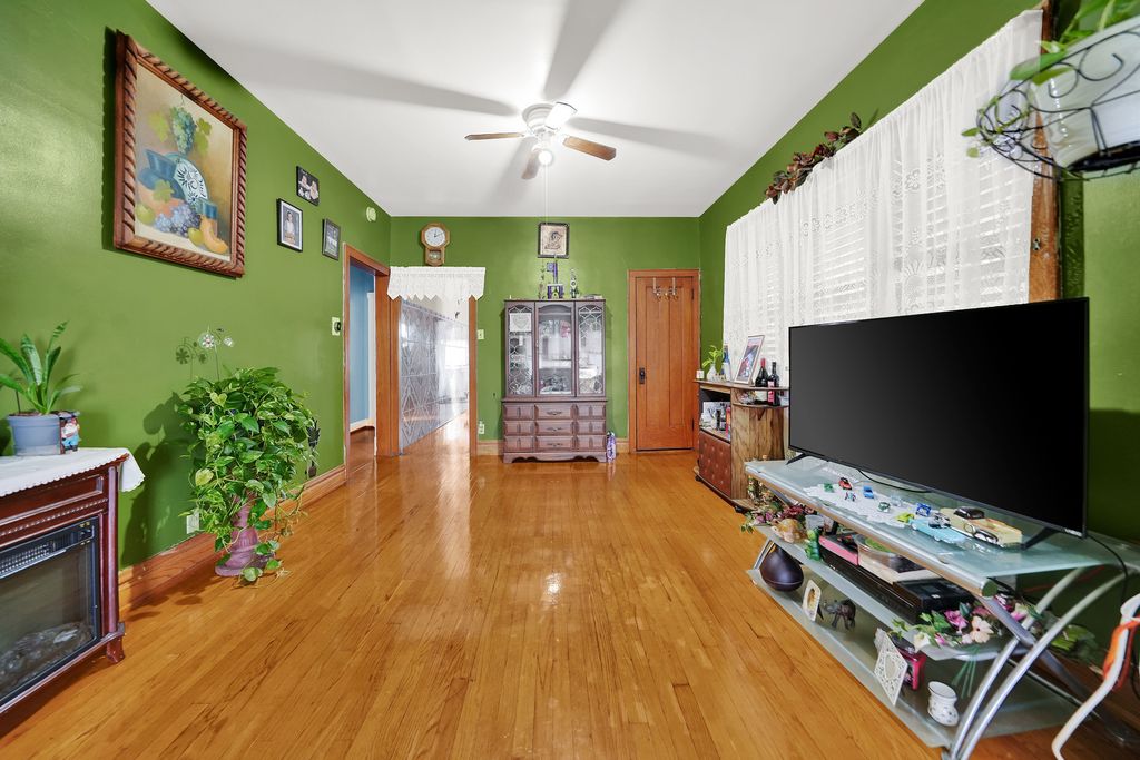 5355 S Fairfield Avenue, Chicago, IL 60632 — photo 5