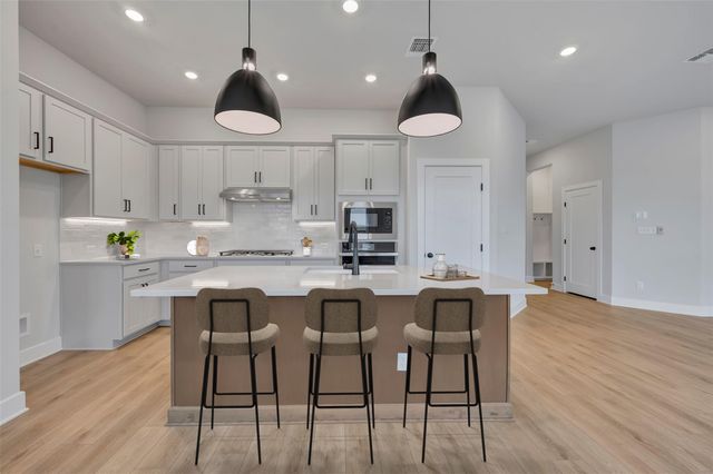 620 Texas Sage LOOP, Buda, TX 78610