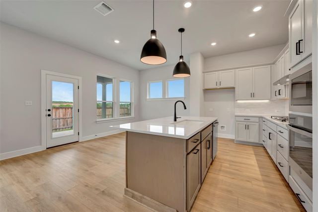 620 Texas Sage LOOP, Buda, TX 78610