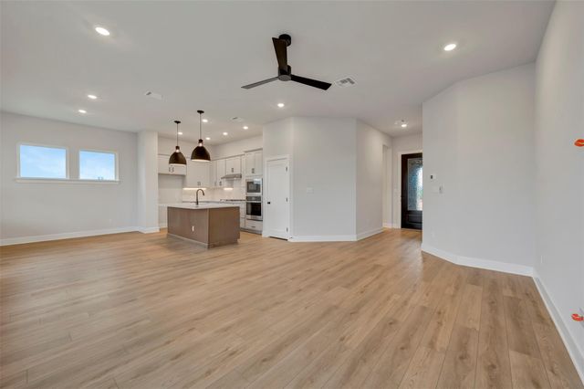 620 Texas Sage LOOP, Buda, TX 78610
