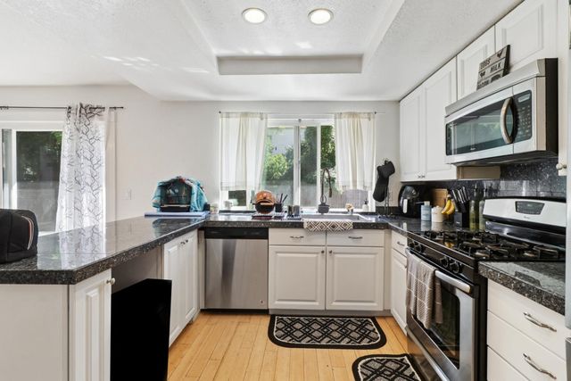 2716 Zachman Way, Carmichael, CA 95608