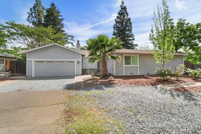 2716 Zachman Way, Carmichael, CA 95608
