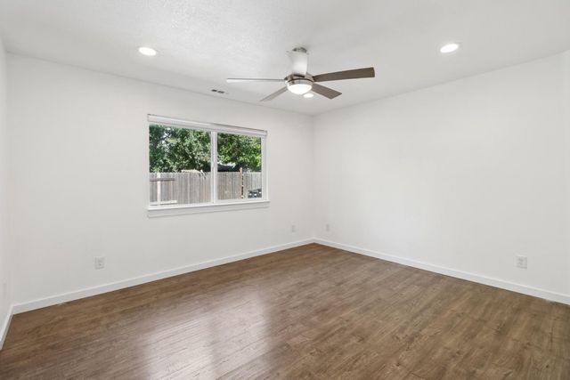 2716 Zachman Way, Carmichael, CA 95608