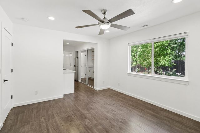 2716 Zachman Way, Carmichael, CA 95608