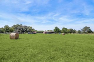 2 Kuntz Cemetery Road, Pattison, TX 77423