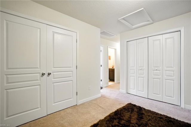 5002 Glen Canyon DR, Virginia Beach, VA 23462