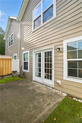 5002 Glen Canyon DR, Virginia Beach, VA 23462