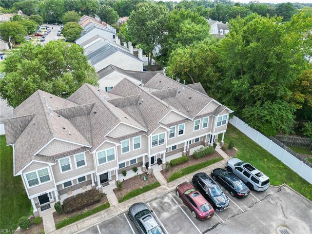 5002 Glen Canyon DR, Virginia Beach, VA 23462