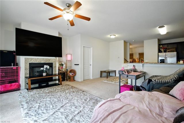 5002 Glen Canyon DR, Virginia Beach, VA 23462
