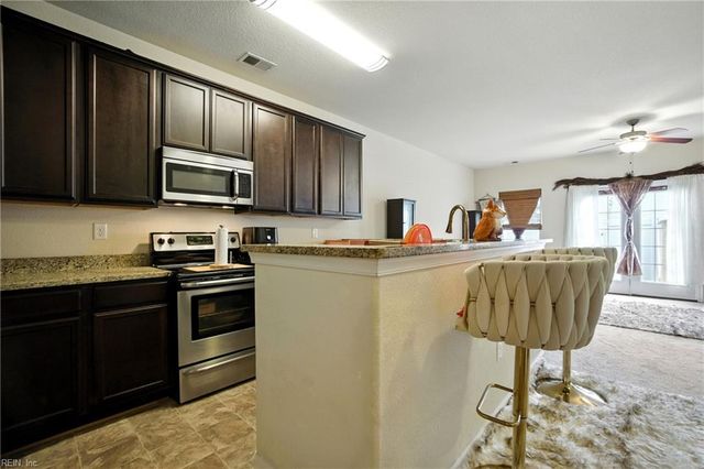 5002 Glen Canyon DR, Virginia Beach, VA 23462