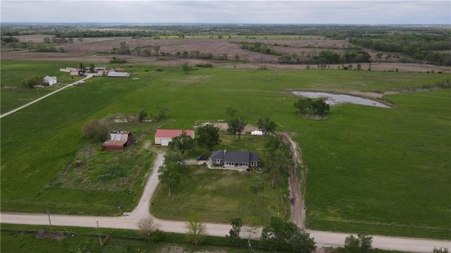 29208 E 343rd Street, Garden City, MO 64747